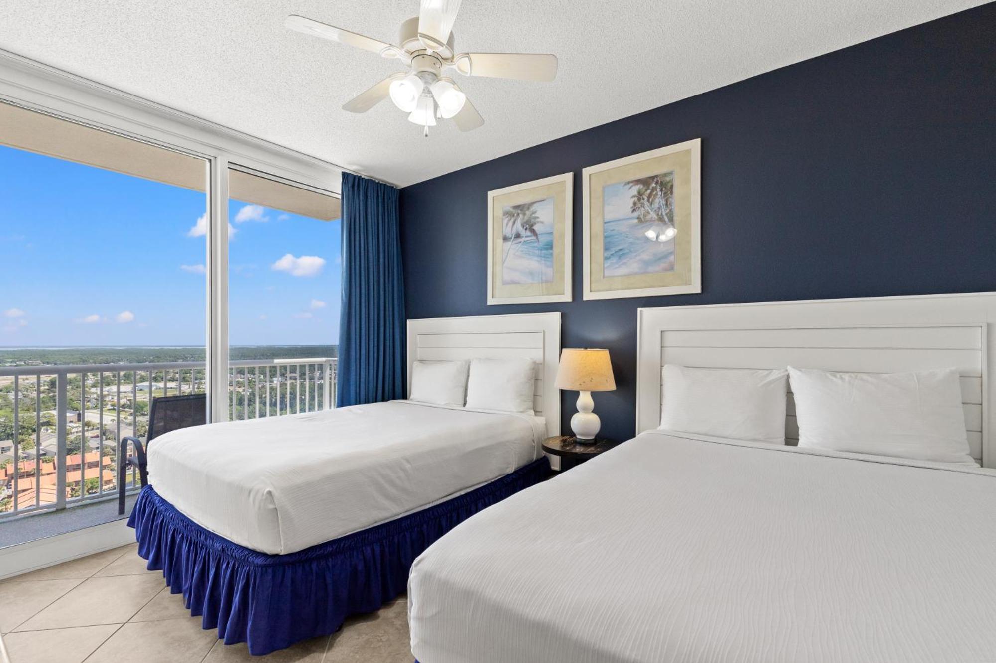 Official Majestic Beach Resort - Over 60 Units - All Ocean Front, Panama City Beach, Fl الغرفة الصورة