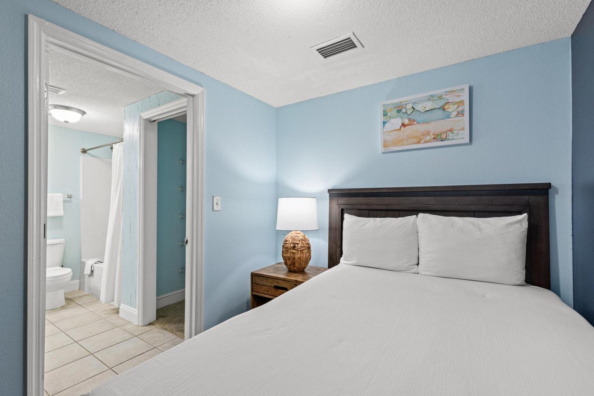 Official Majestic Beach Resort - Over 60 Units - All Ocean Front, Panama City Beach, Fl الغرفة الصورة