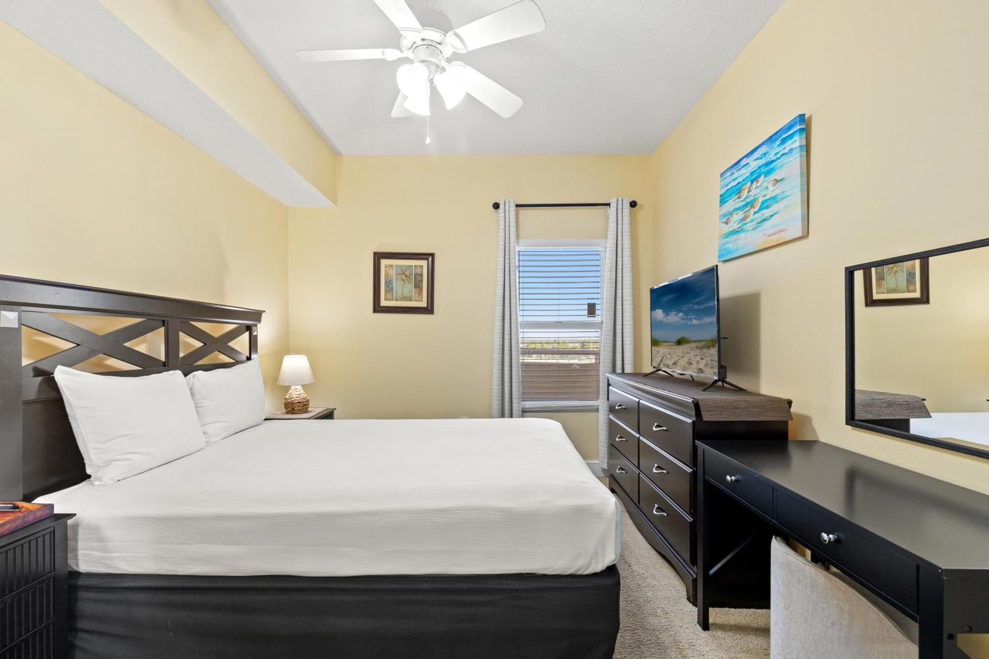 Official Majestic Beach Resort - Over 60 Units - All Ocean Front, Panama City Beach, Fl المظهر الخارجي الصورة